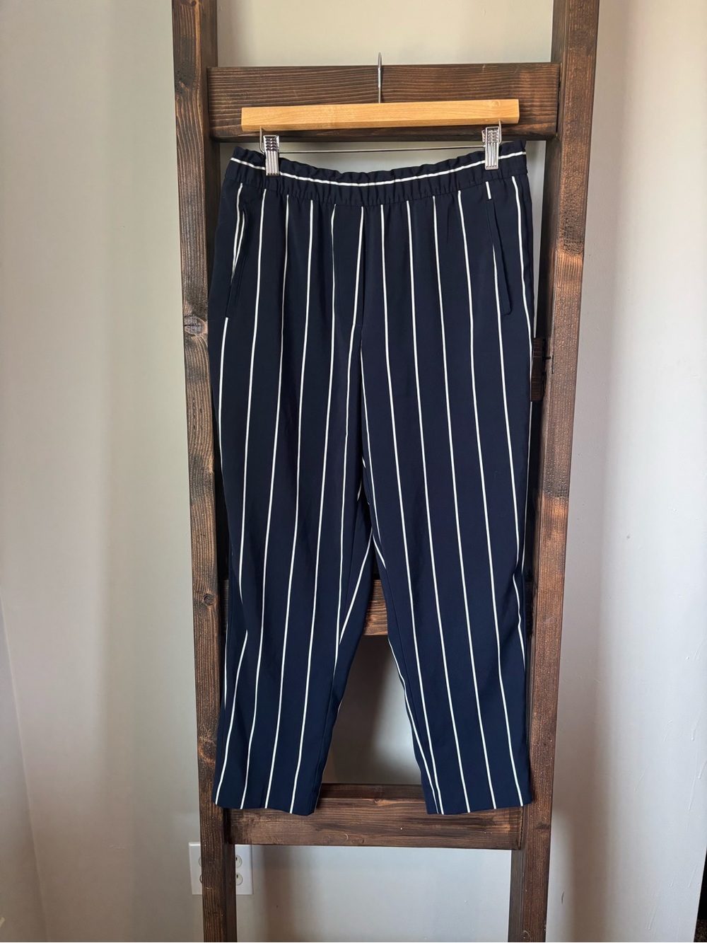 H&M Navy Blue Vertical Pinstripe Elastic Waist Pants